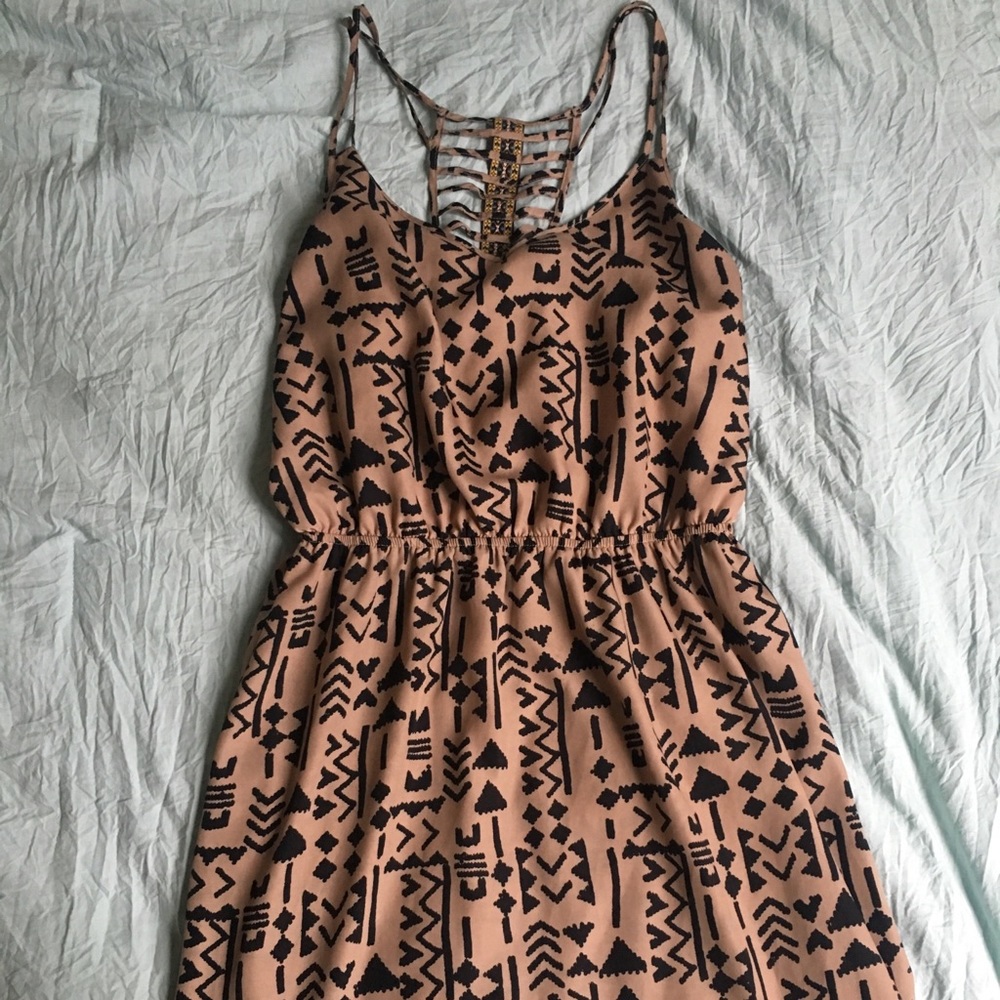 dress from Papaya, cinched waist, super light!